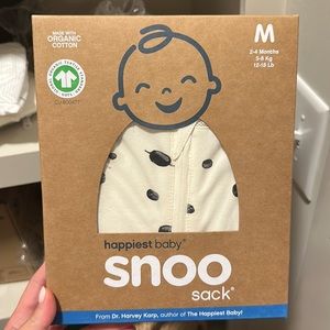 Brand new M & L snoo sacks